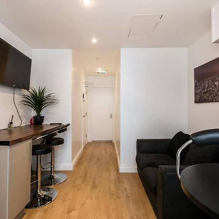 Liverpool City Centre - Fabulous 3 En-Suite Bedrooms - Sleeps 10 People Екстериор снимка